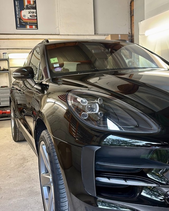 Traitement céramique Porsche Macan – Protection CSL + Exo V5 et finition brillante durable