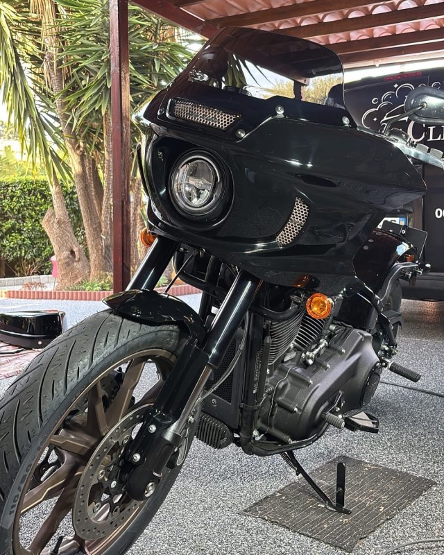 Traitement céramique Harley-Davidson Low Rider ST – Protection CSL + Exo V5 hautes performances