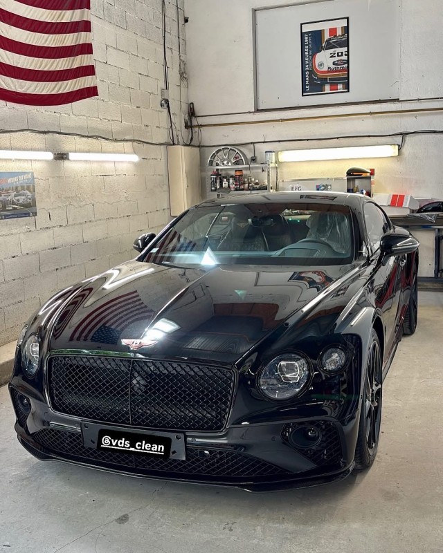 Traitement céramique CSL + Exo V5 sur Bentley Continental GT Panglossian – Brillance et protection extrême