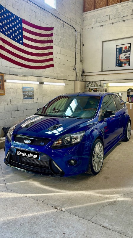 Protection Céramique Gtechniq pour Ford Focus RS : CSU, C5 & G5