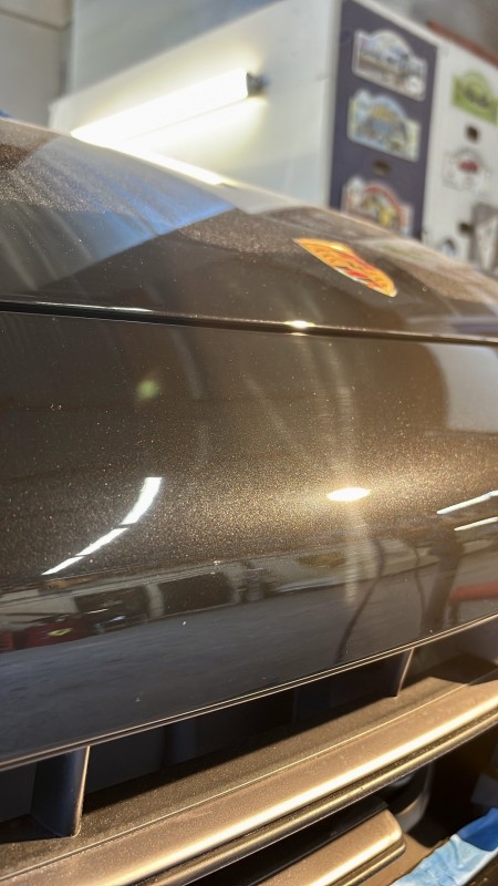 Protection Céramique Premium Gtechniq pour Porsche Cayenne : CSU + Exo V5 & G5 Vitrages