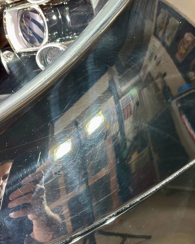 Traitement céramique Porsche Macan – Protection CSL + Exo V5 et finition brillante durable