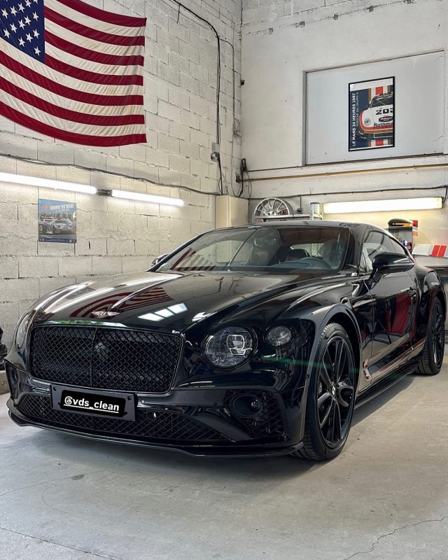 Traitement céramique CSL + Exo V5 sur Bentley Continental GT Panglossian – Brillance et protection extrême