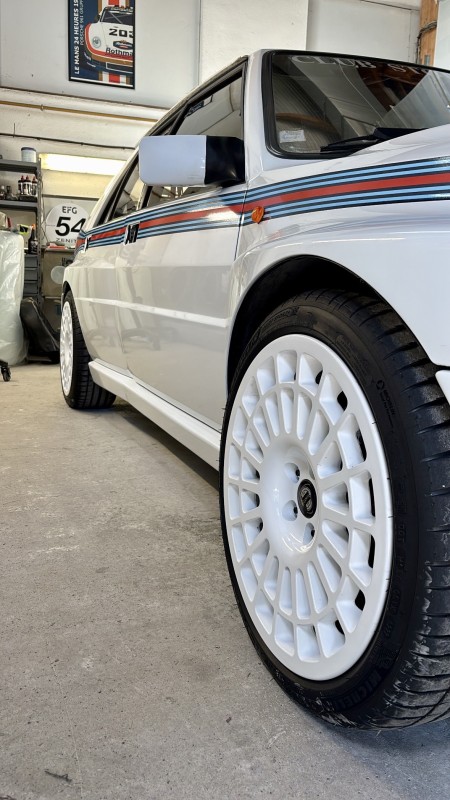 Polissage one step professionnel sur voiture de collection à La Ciotat et Toulon