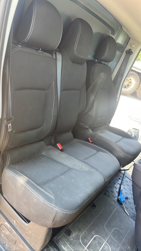 Nettoyage intérieur Renault Trafic – Shampoing des sièges et remise au propre complète