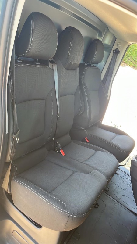 Nettoyage intérieur Renault Trafic – Shampoing des sièges et remise au propre complète