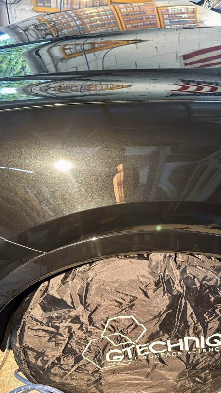 Protection Céramique Premium Gtechniq pour Porsche Cayenne : CSU + Exo V5 & G5 Vitrages