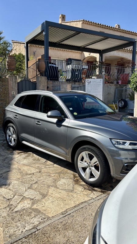 Nettoyage complet intérieur et extérieur en profondeur pour Audi Q5 à La Ciotat et alentours